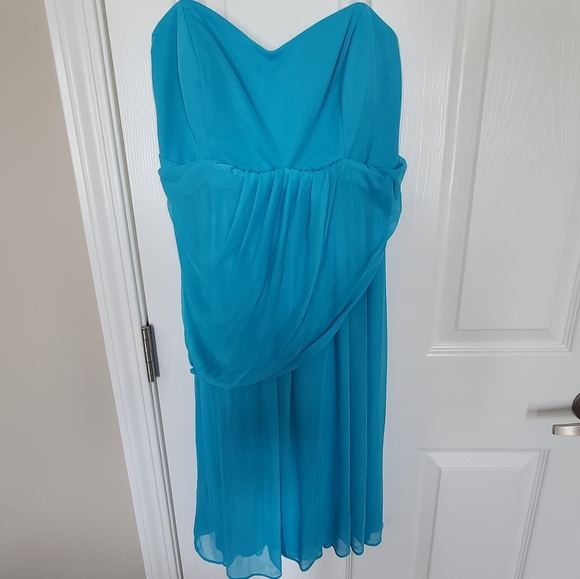 Davids Bridal Dress - Picture 2 of 5